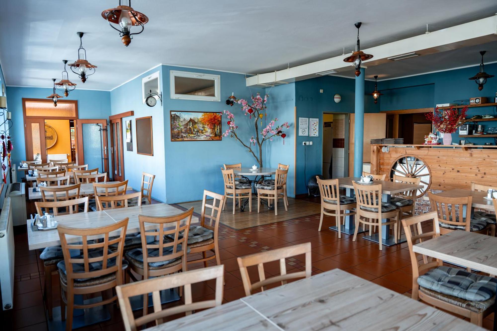 Hotel Cementar Хранице Екстериор снимка