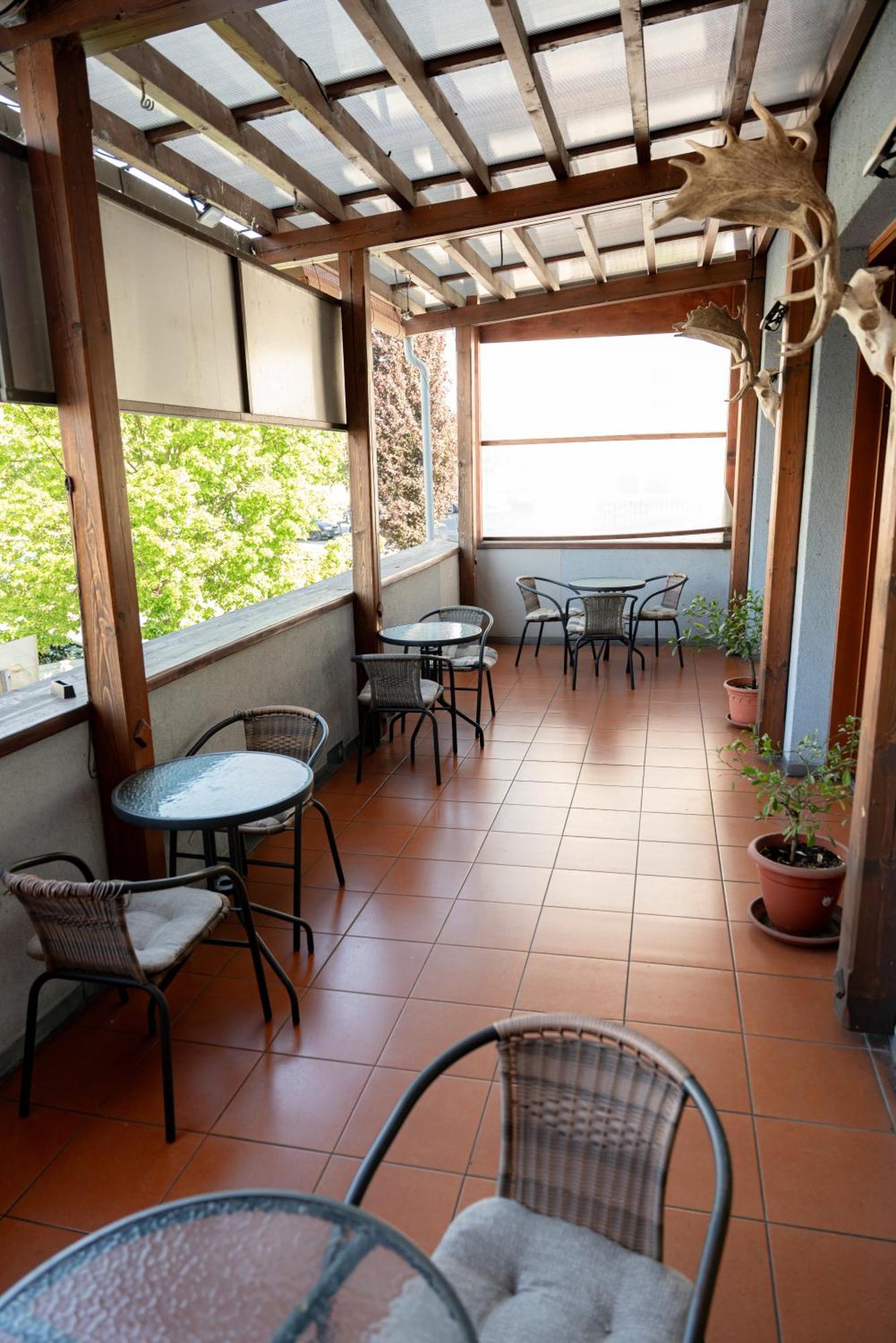 Hotel Cementar Хранице Екстериор снимка