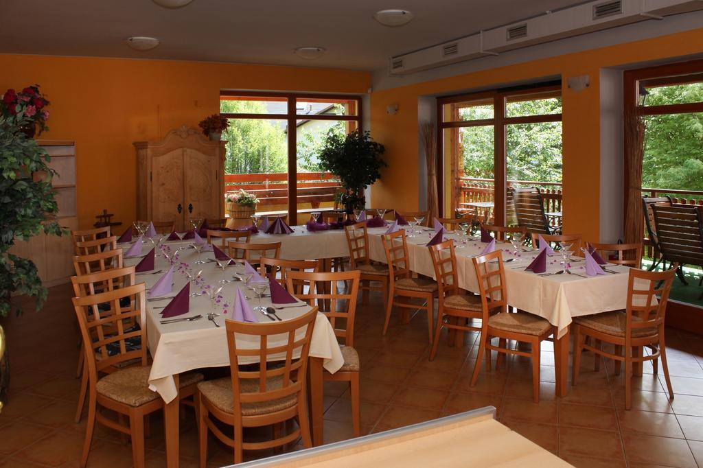 Hotel Cementar Хранице Екстериор снимка